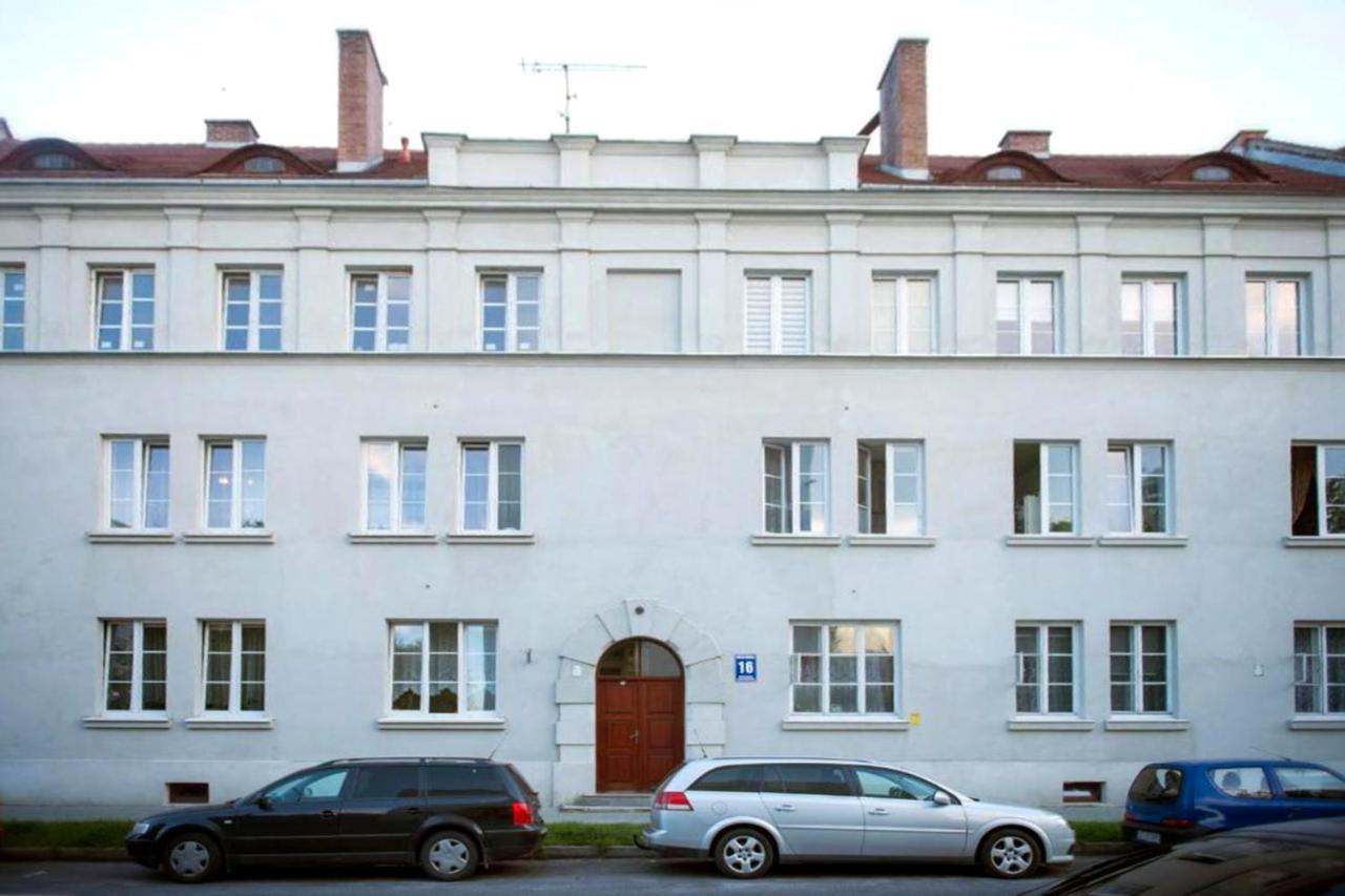 Ferienwohnung Klimatyczny Apartament Art Deco Chełm Exterior foto